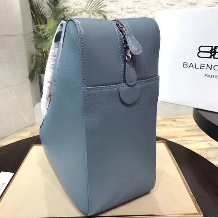 BALENCIAG巴黎世家 三角包大號  BL1502